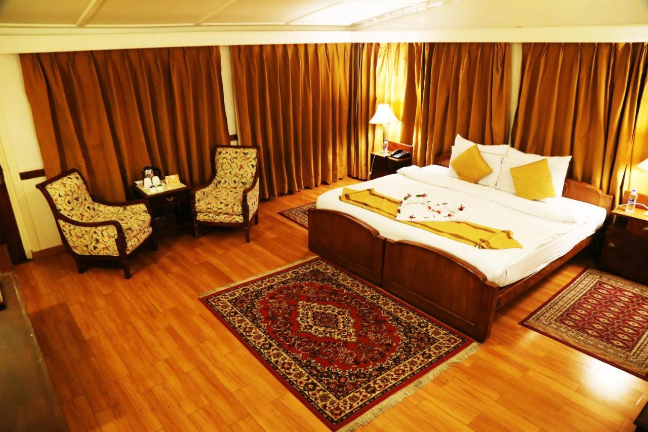 Springfields - A Heritage Palace Since 1902 Shimla Bagian luar foto