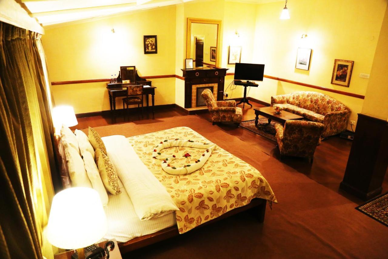 Springfields - A Heritage Palace Since 1902 Shimla Bagian luar foto