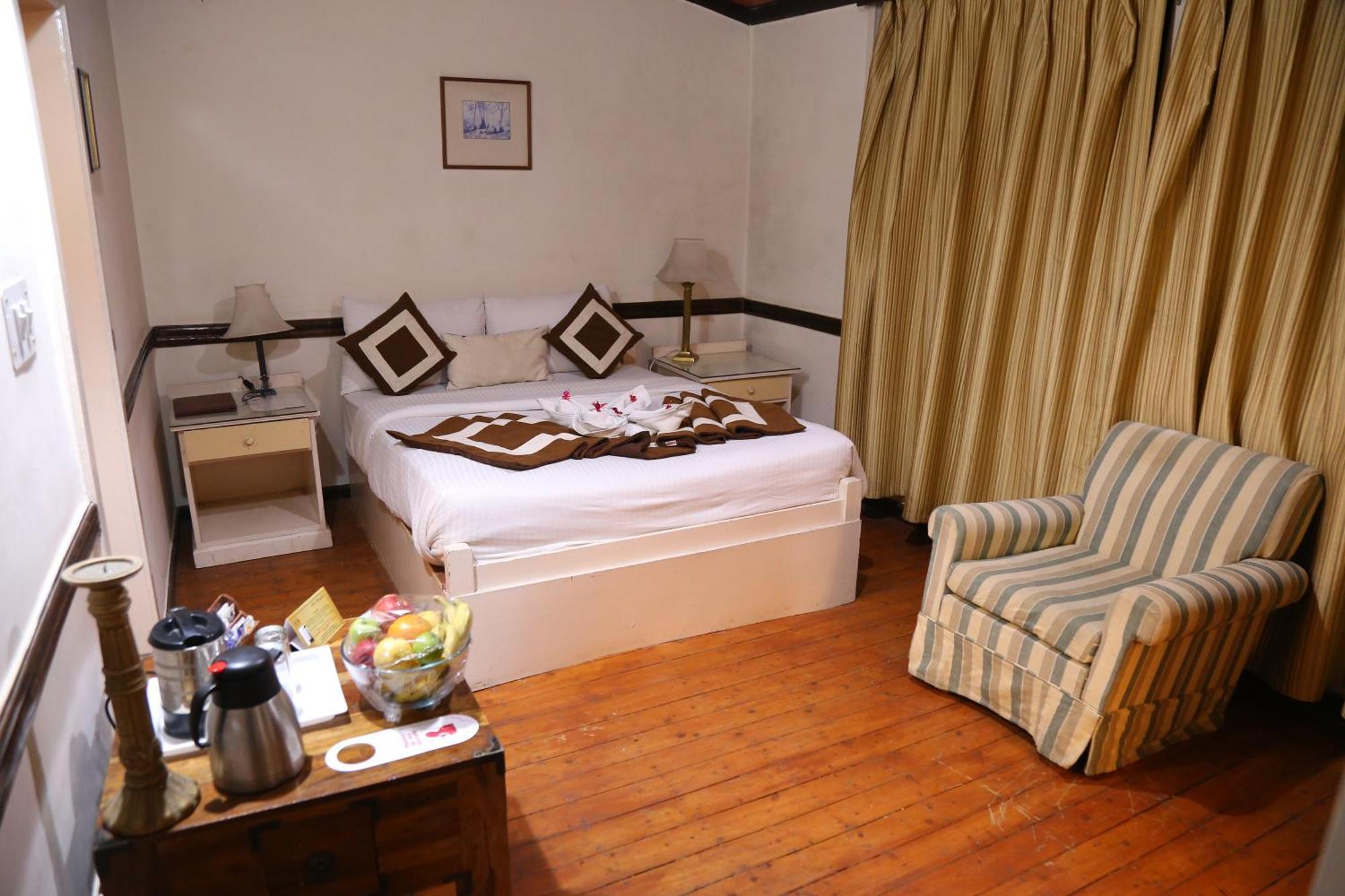 Springfields - A Heritage Palace Since 1902 Shimla Ruang foto